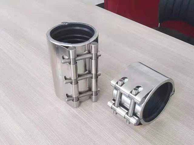 Which pipe repair straub coupling manufacturer is better